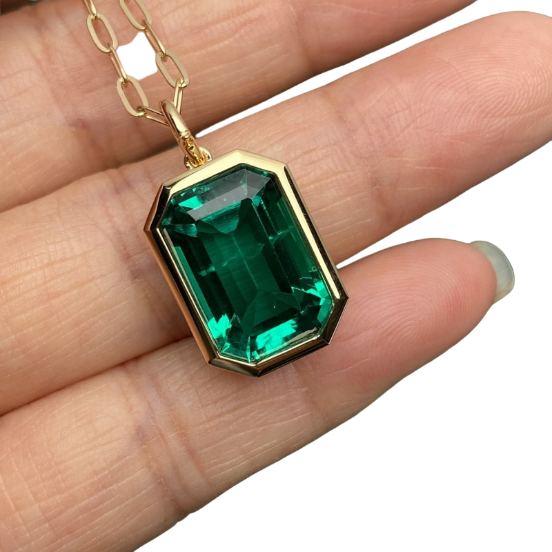 Sierra 7.40 cts Elegant Pendant