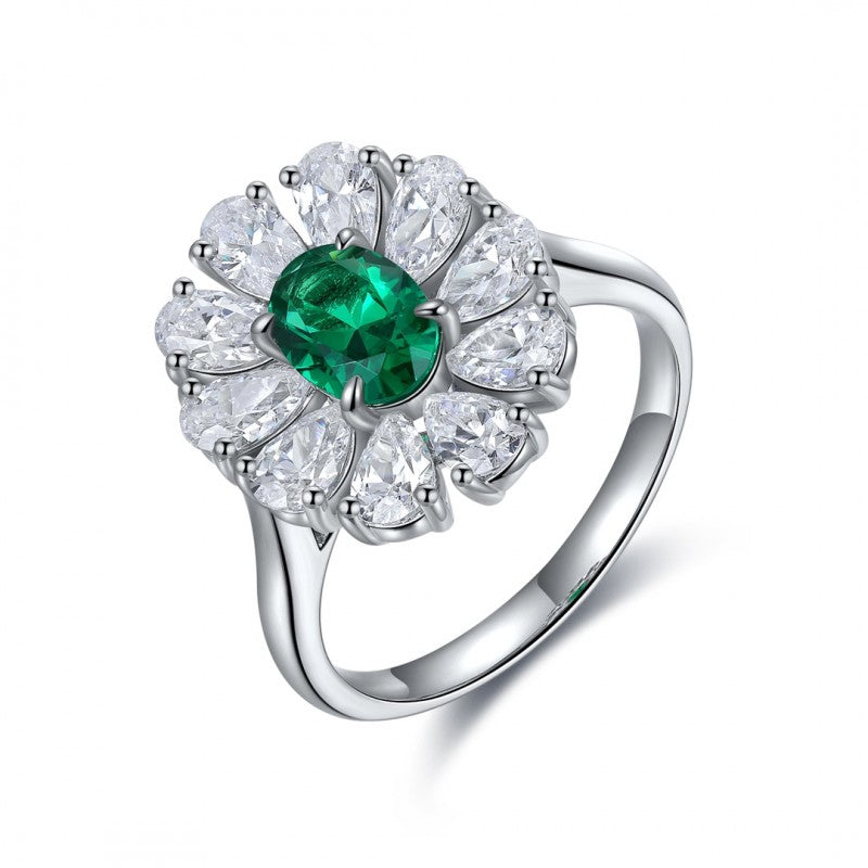 Sierra Bridal Oval Cut 1.0 carat Emerald Ring