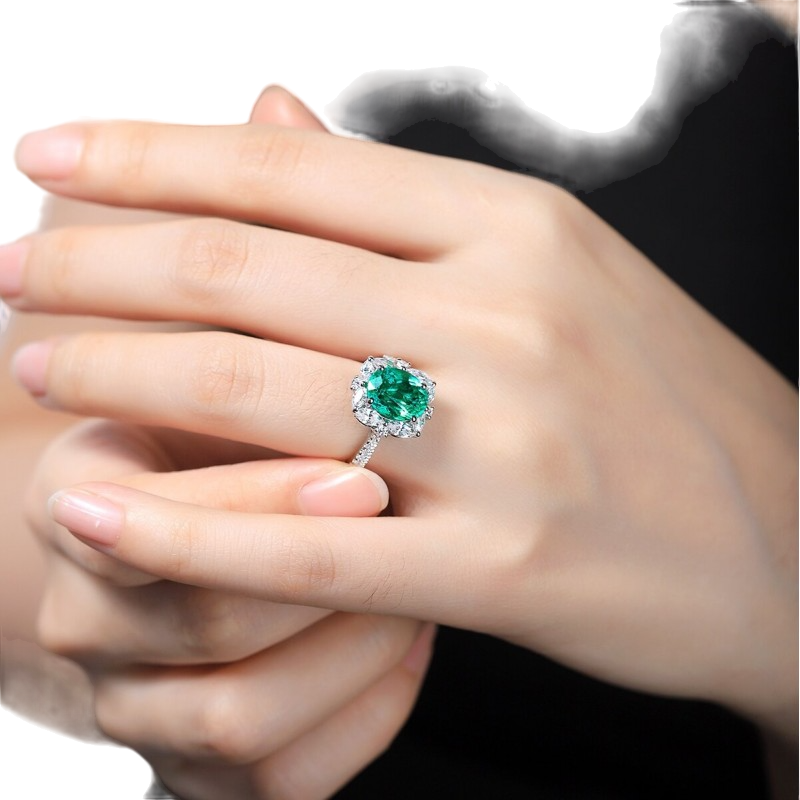 Sierra 2.30 Emerald Marquise Ring