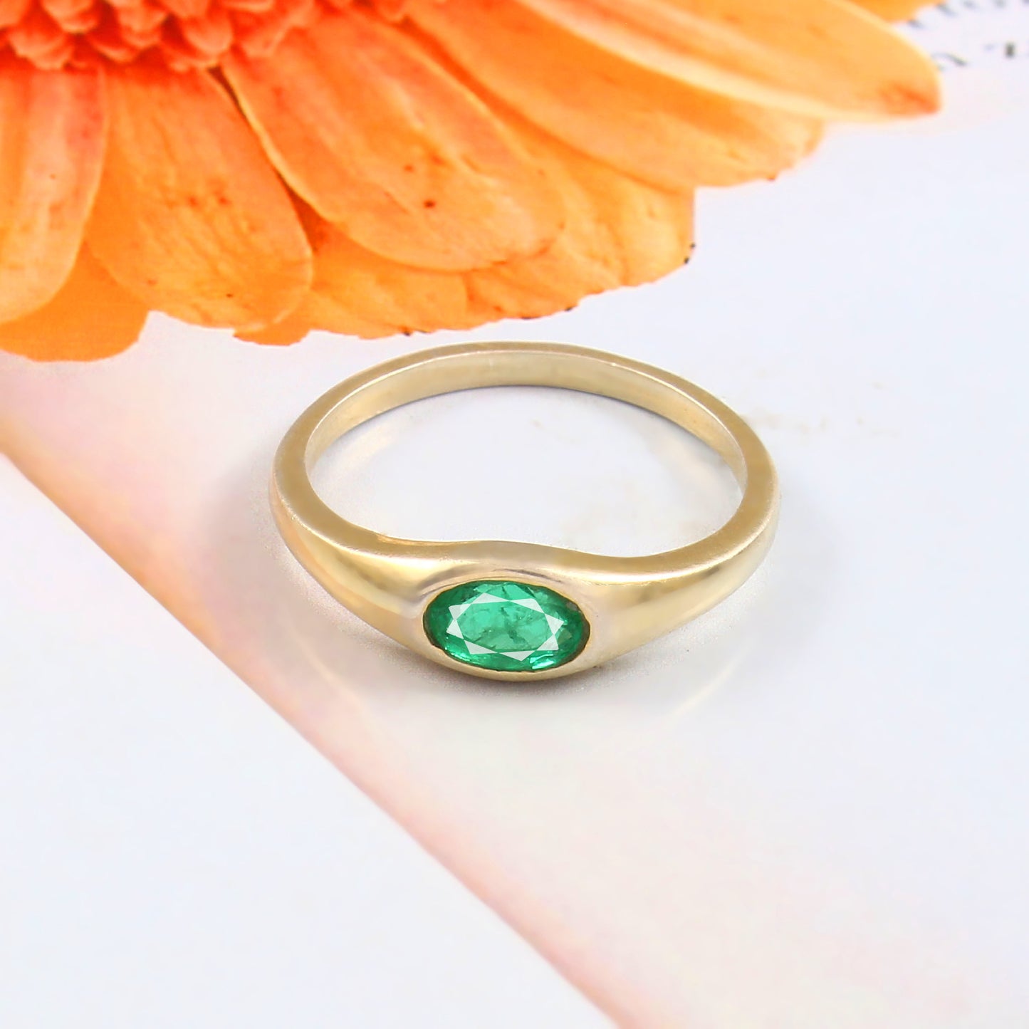 Natural Elegant Matte Oval Emerald Ring