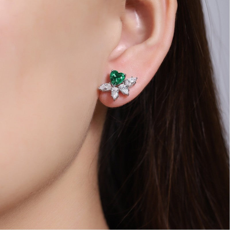 Natural emerald stone