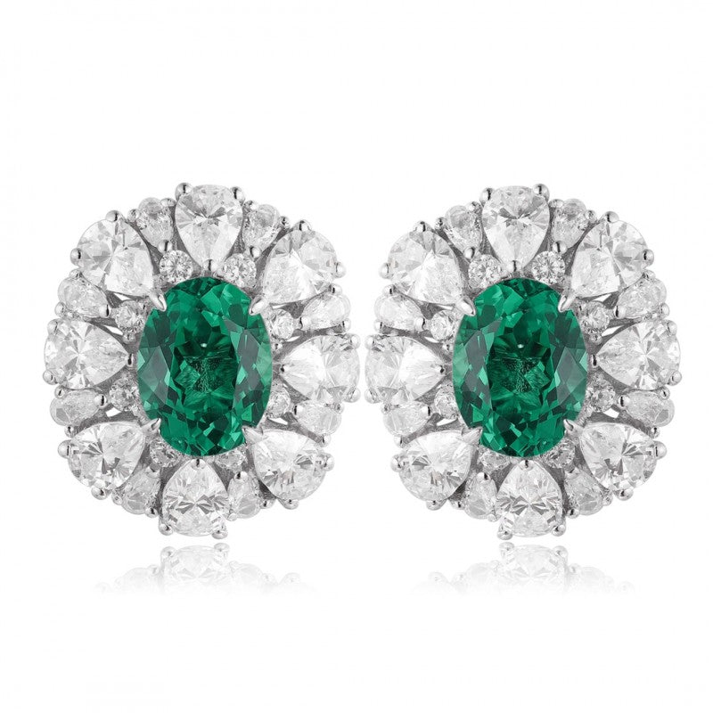 Natural emerald stone