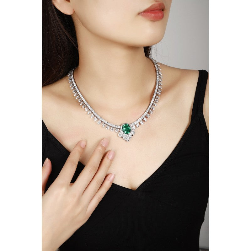Sierra Queen's Edge Necklace