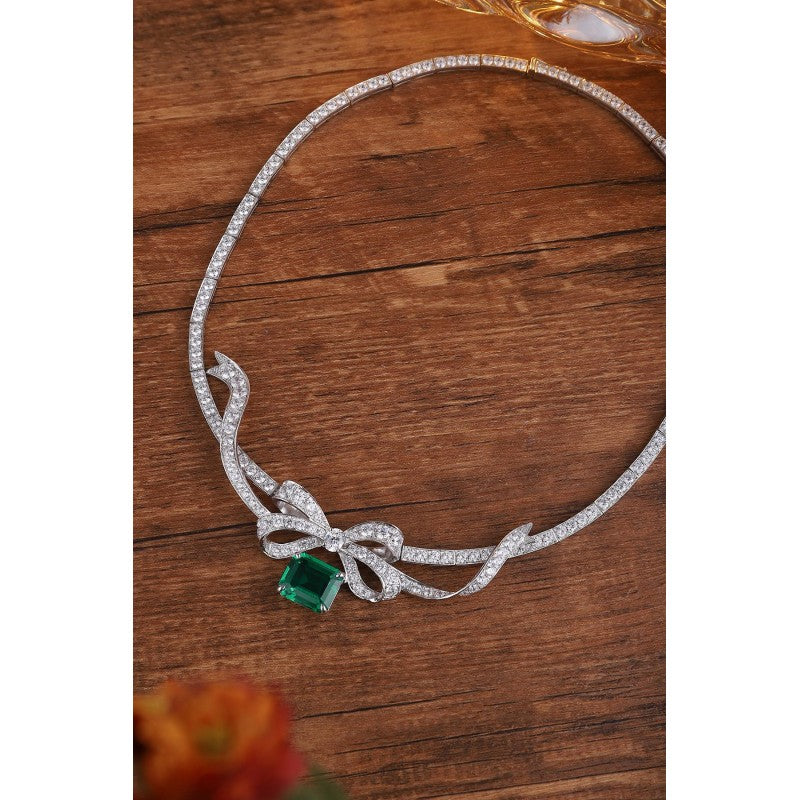 Sierra Emerald Crest Choker