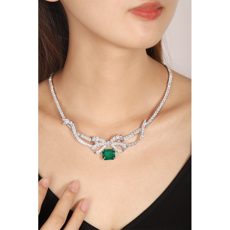 Sierra Emerald Crest Choker