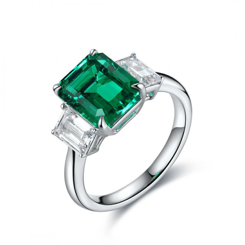 Sierra Grandeur Emerald Majesty Ring