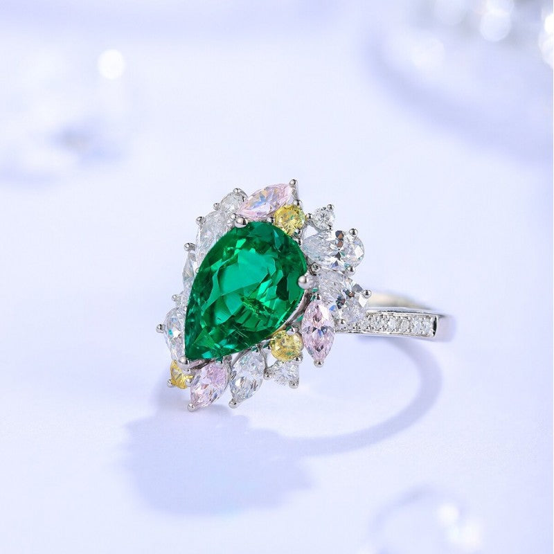 Natural emerald stone