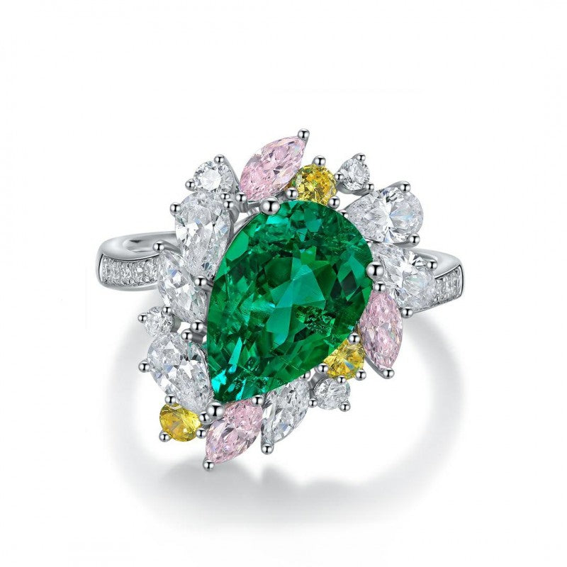 Natural emerald stone