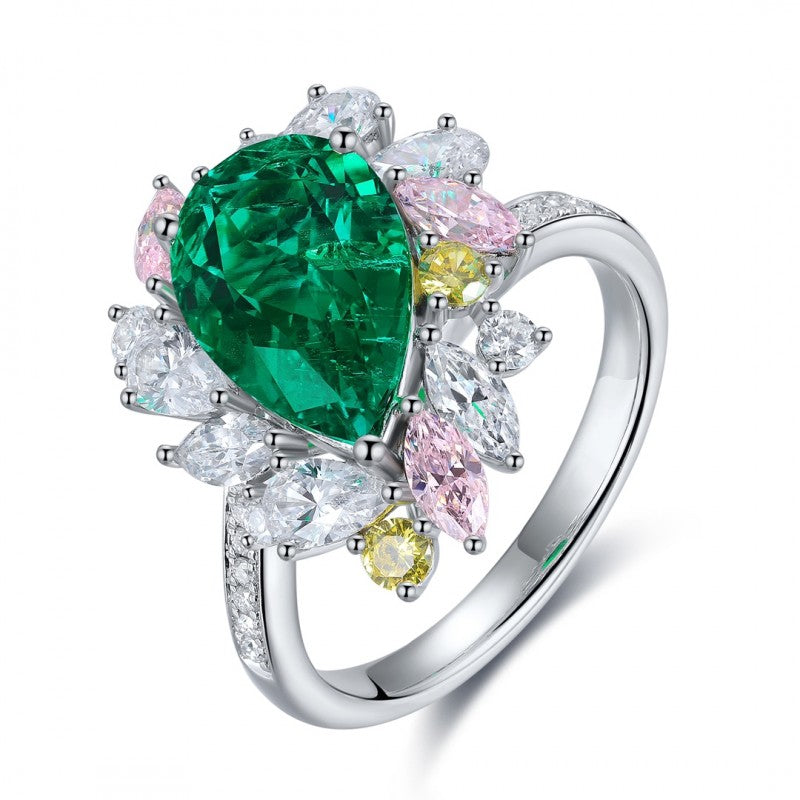 Natural emerald stone