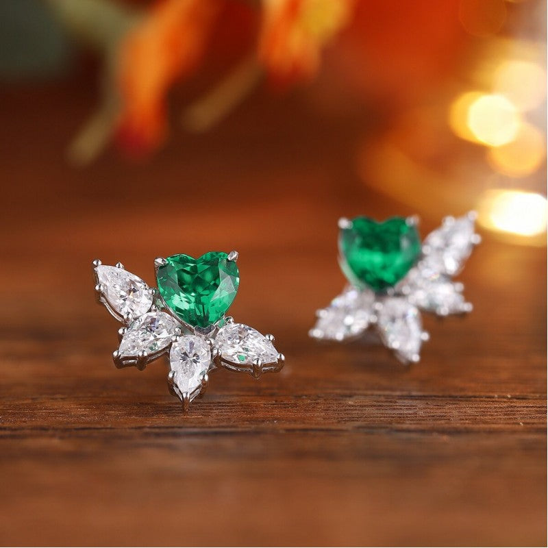 Natural emerald stone