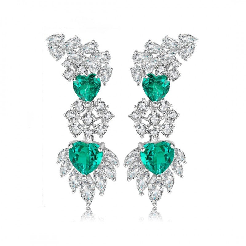 Natural emerald stone
