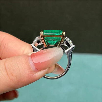 Sierra Emerald Majesty 12 carat Ring