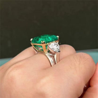 Sierra Emerald Majesty 12 carat Ring