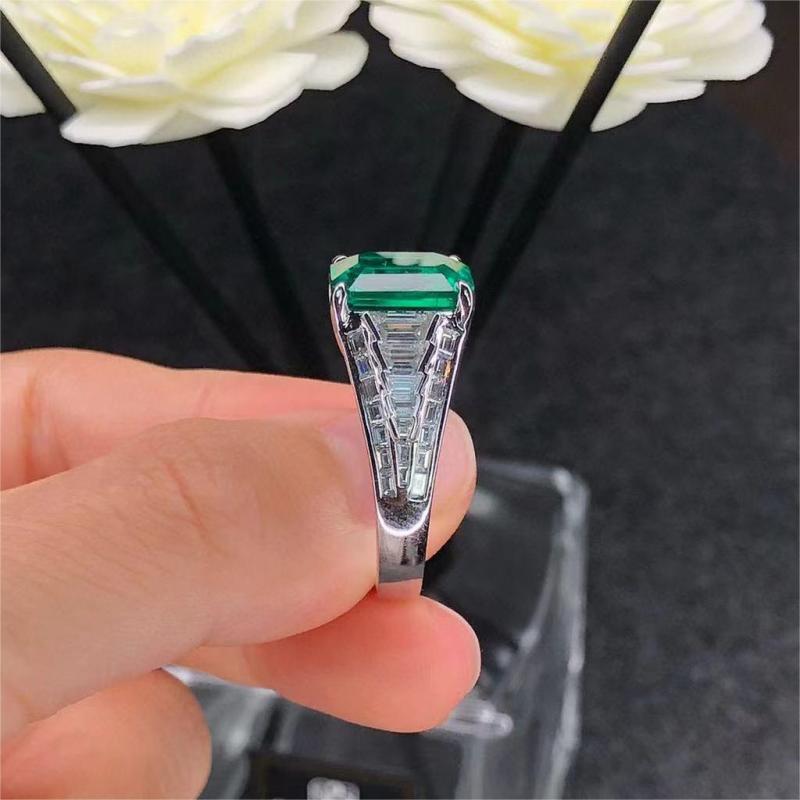 Sierra Emerald-Cut Legacy Ring