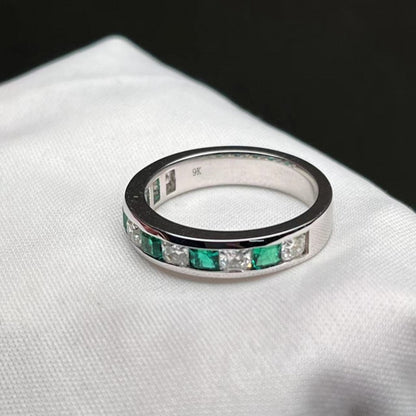 Sierra Emerald Luxe Band Ring